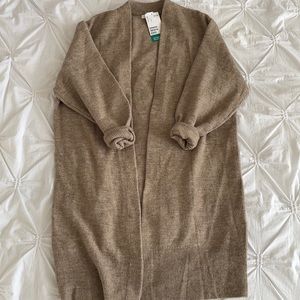 h&m cardigan size small NOT WORN WITH TAGS!!